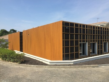 Réalisation d'une façade en bois près de Cahors